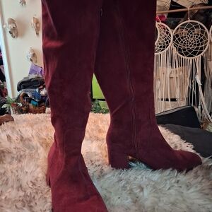 Elegant Burgundy Knee-High Boots